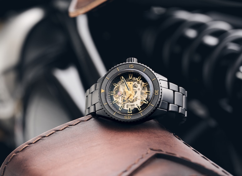 Captain Cook High-Tech Ceramic Limited Edition